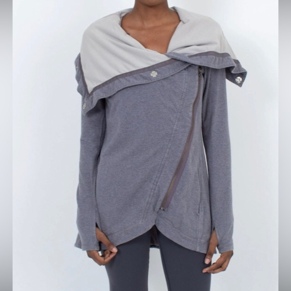 Lululemon ASYMMETRICAL ZIP JACKET Sz 6